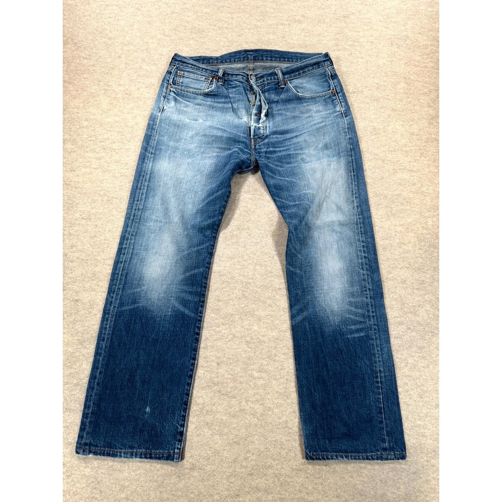 Vintage Levi's 501 Straight Jeans Mens 36x34 Blue Denim Button Fly Everyday Wear